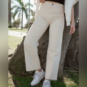 ✨sold✨NWOT Carly Jean Los Angeles Jaymee Jeans in Natural size 9
